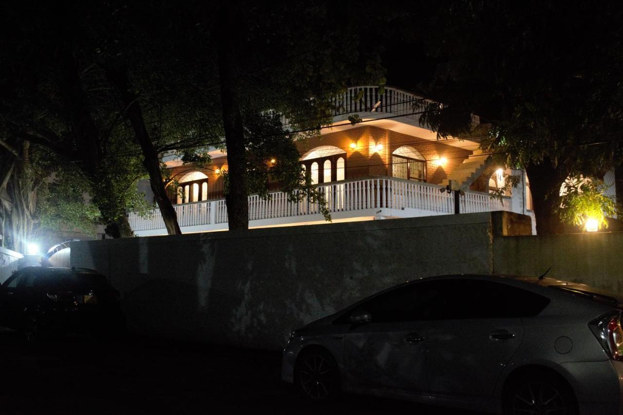 Murphy'S Villa Katunayaka Exterior foto